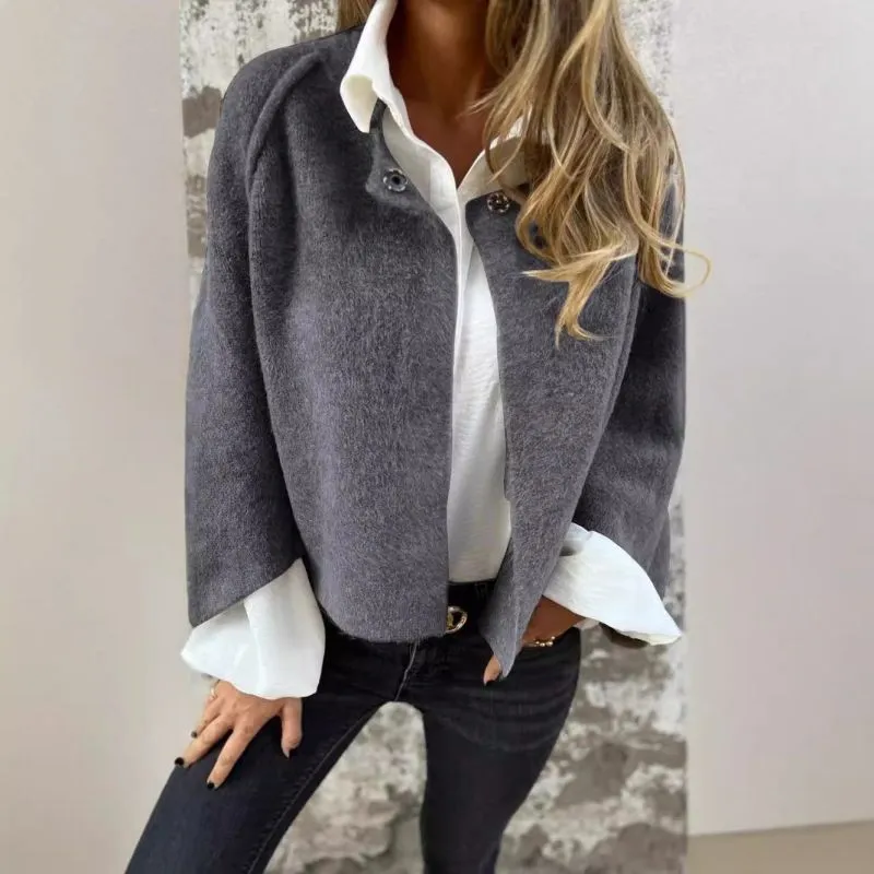 Flauschiger Mantel für Damen