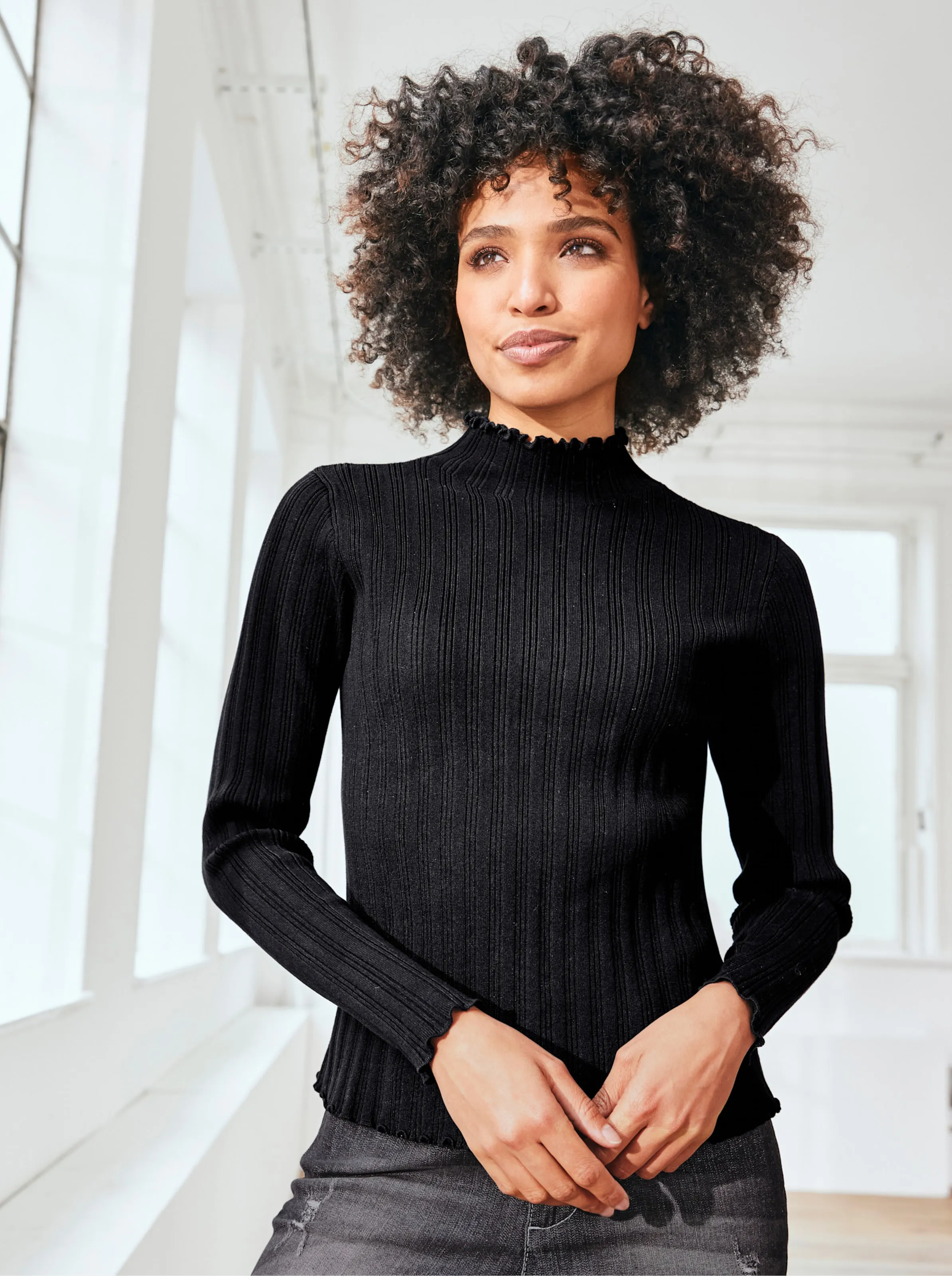 heine Pullover in schwarz