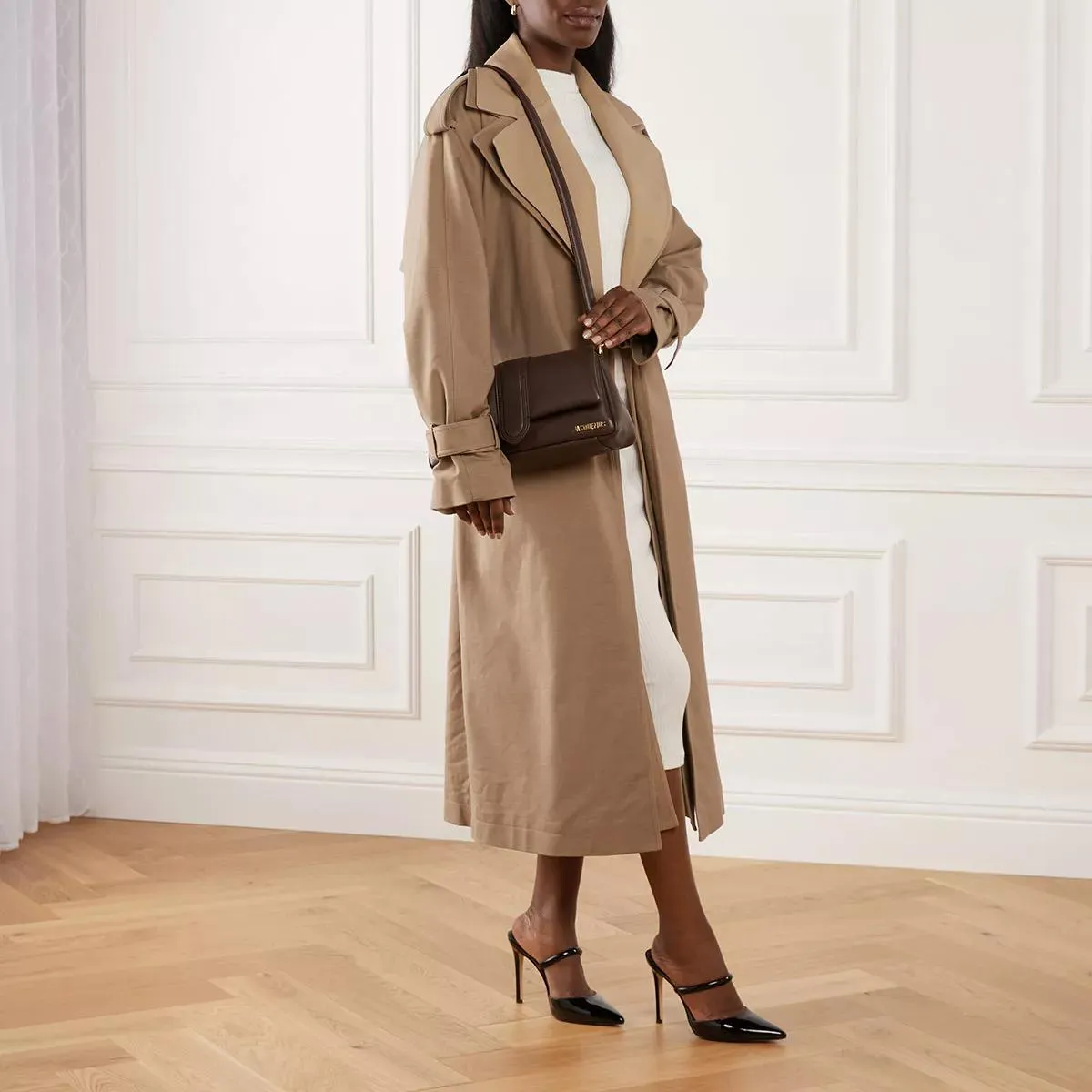   Jacquemus  Le Bambimou Shoulder Bag Medium Brown  Satchel 