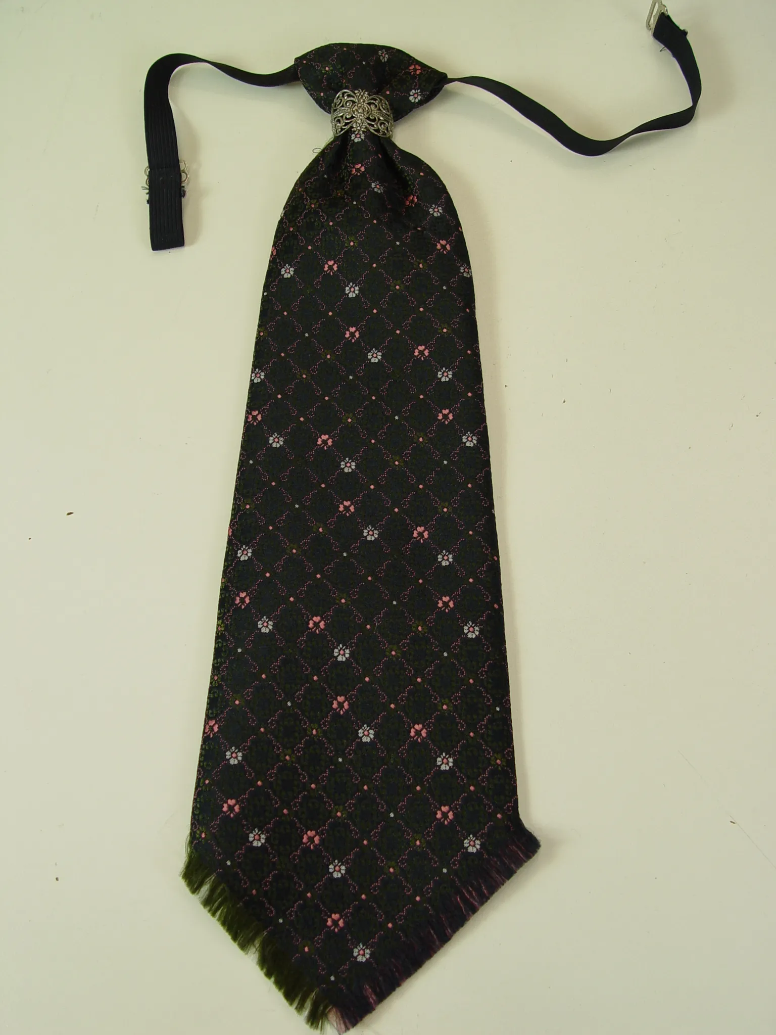 TARO Trachtenkrawatte mit Knotenhalter Vintage Trachten Krawatte Binderl KW036